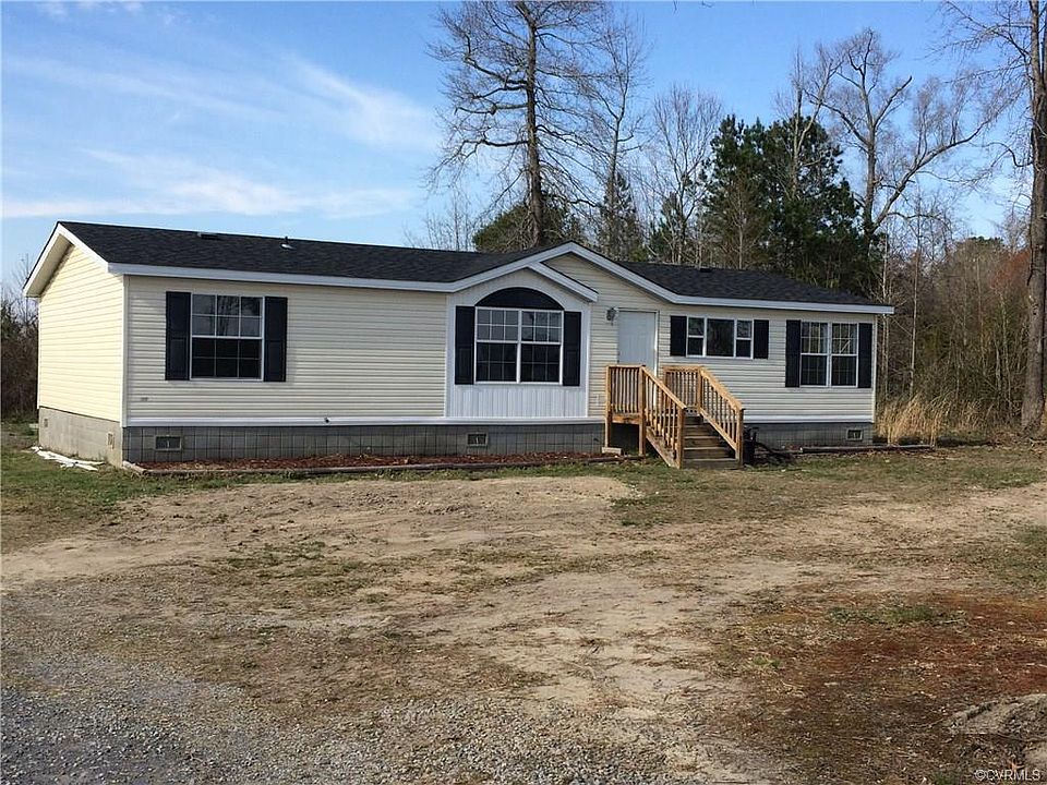 1st image of 23257 Sussex Dr