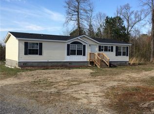 23257 Sussex Dr, Stony Creek, VA 23882