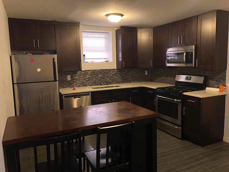 1st image of 1362 E 38th St #2