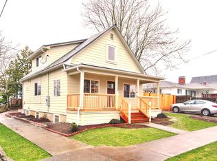 8334 SE Taylor St, Portland, OR 97216