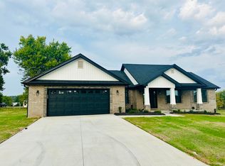 127 Carriage Ct, Somerset, KY 42503