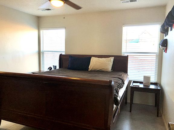 2nd image of 9323 Valle Vidal Pl SW