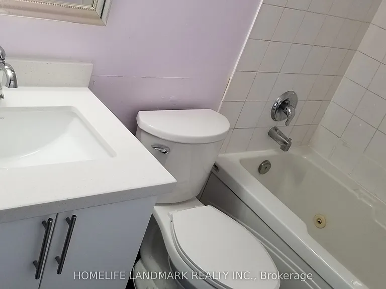 1470 Midland Ave #708 — Photo 16