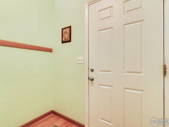 5th image of 3401 Latham Ave