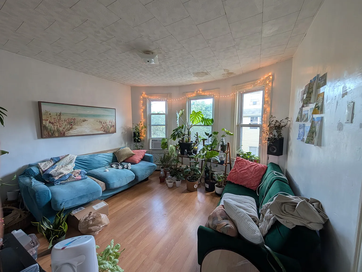 4 bed, 1.5 bath, 1400 sqft, $1,100 — Photo 4