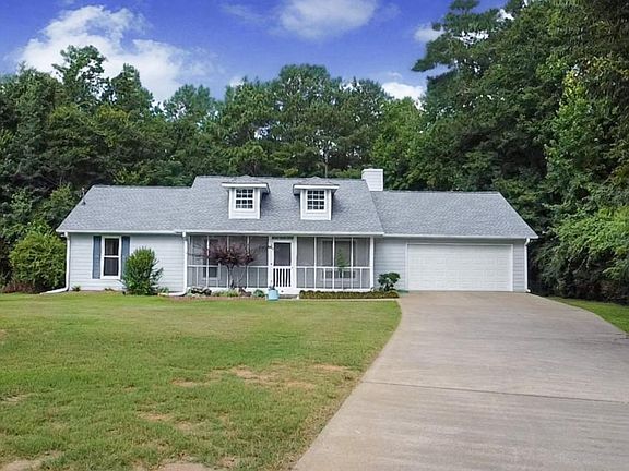 3rd image of 145 Deer Ridge Ct