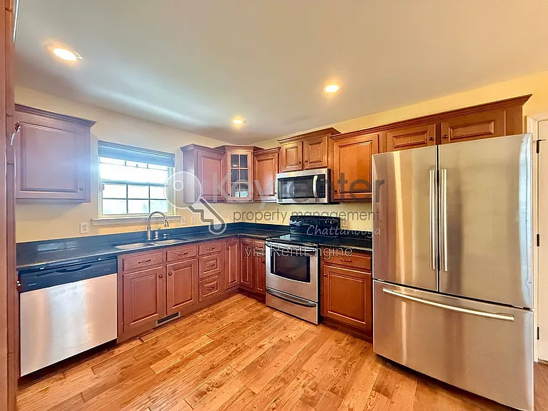 7356 Tiercel Dr — Photo 2