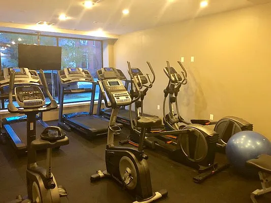 Rented by Compass | media 5