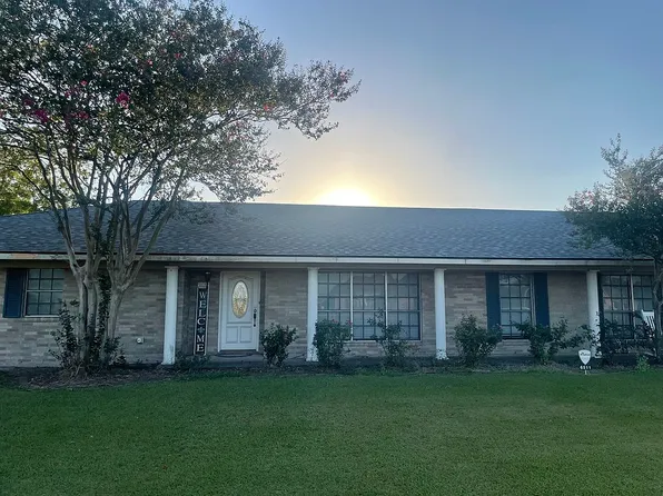 6511 Loreauville Rd, New Iberia, LA 70563