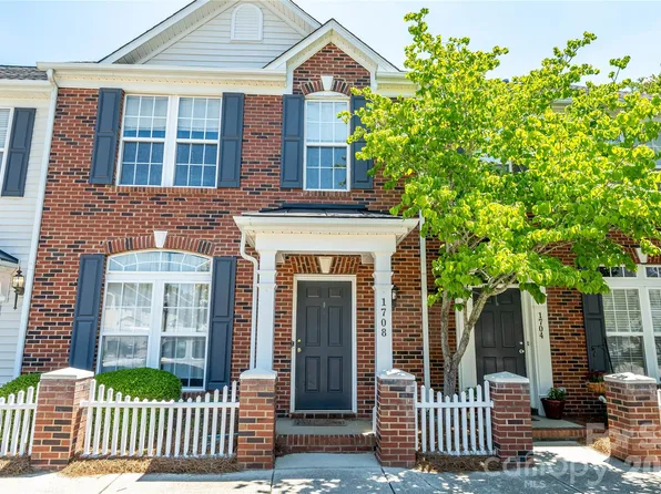 1708 Chamberside Dr, Rock Hill, SC 29730