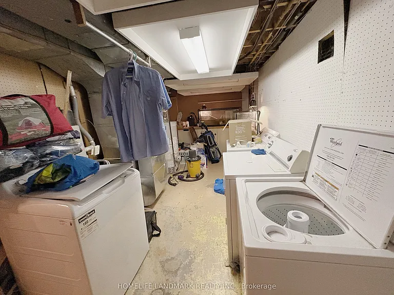 14 Lorraine Dr — Photo 12