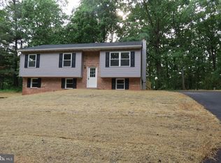 4620 Sundown Dr, Taneytown, MD 21787