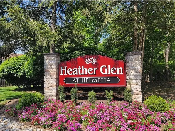 1304 Stoneridge Cir #1304, Helmetta, NJ 08828
