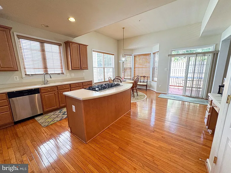 198 Hidden Forest Ct — Photo 23