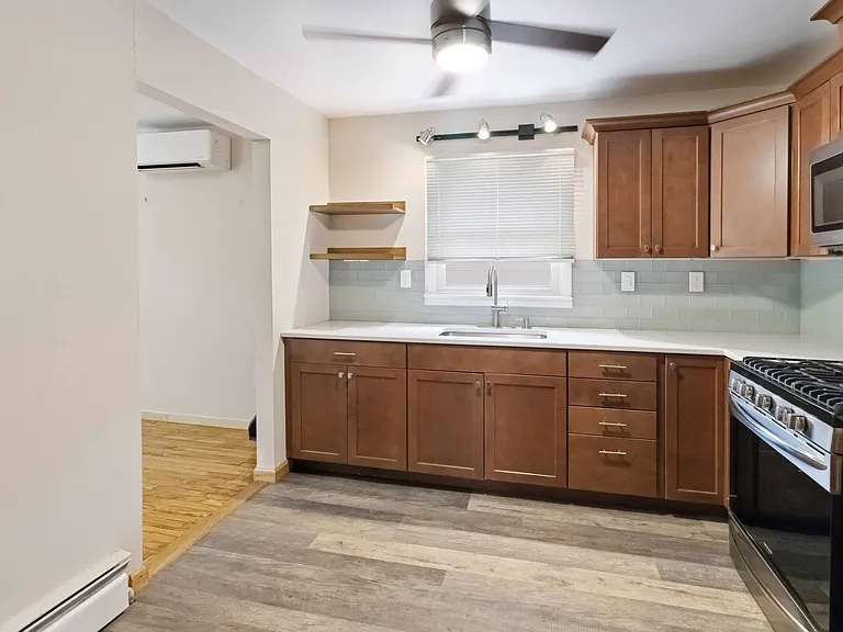 1120 Saint Louis Ave #2 — Photo 11