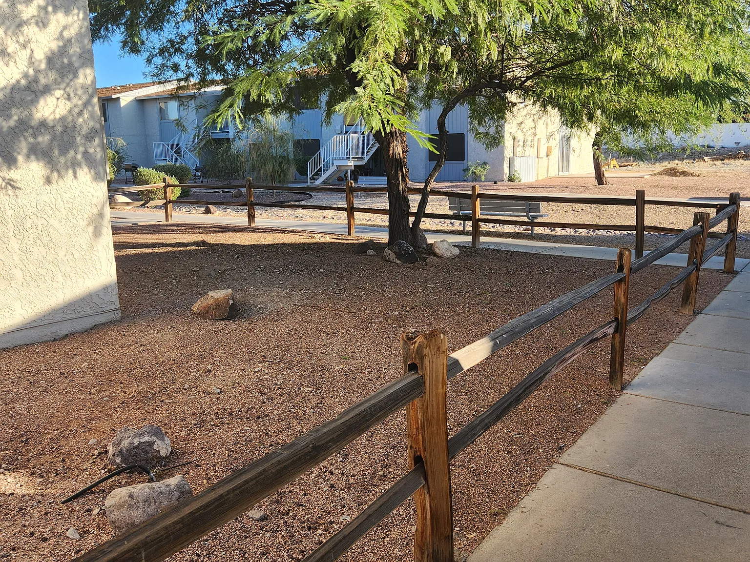 Desert Sun Apartments — Photo 2