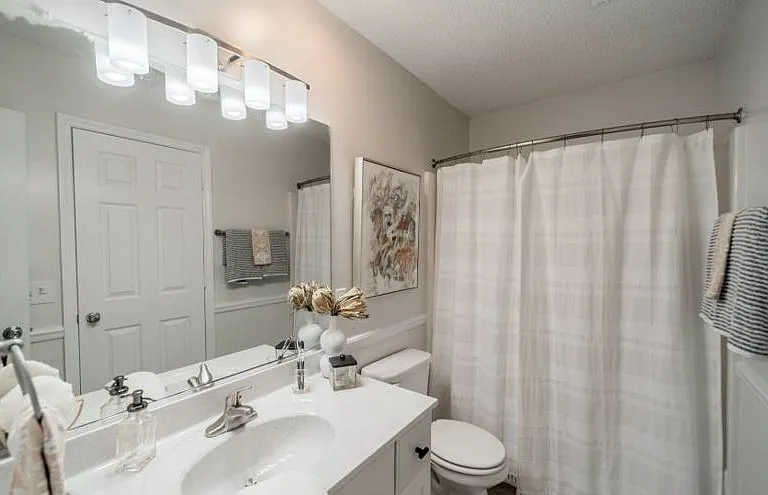 Waterford Place Apartment Homes — Photo 5