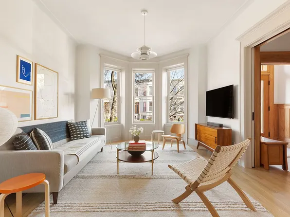 212 Midwood St, Brooklyn, NY 11225