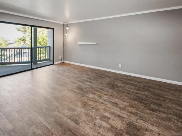 2976 Anawood Way, Spring Valley, CA 91978