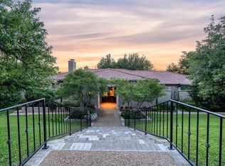 2208 Canterbury Dr, Fort Worth, TX 76107