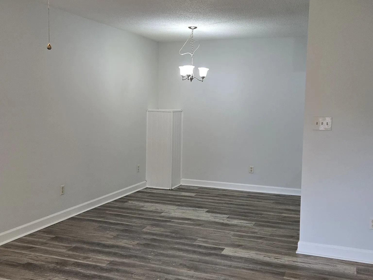 2 bed, 902 sqft, $975 — Photo 4