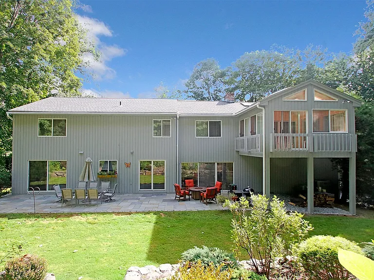78 Sturbridge Rd — Photo 6