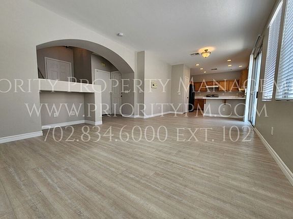 3rd image of 1842 Shining Elm Ct