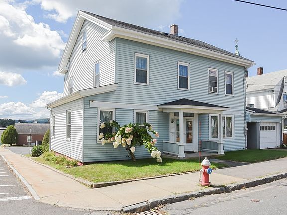 3rd image of 38 Pleasant St