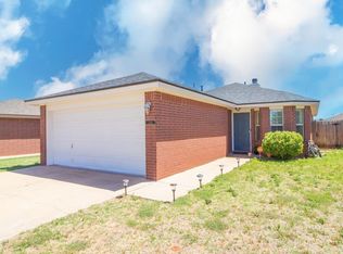 1139 77th St, Lubbock, TX 79423