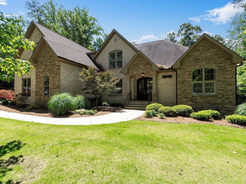 1st image of 127 Turnberry Dr
