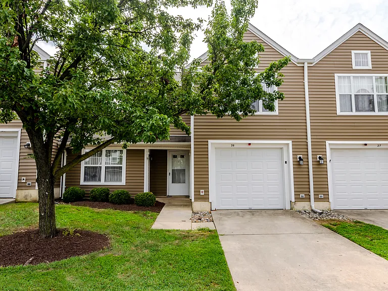 Bellevue - Liberty Military Housing — Photo 15