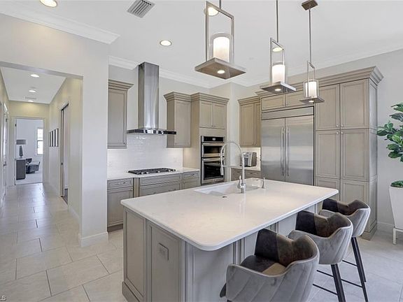 3rd image of 16386 Viansa Way Unit 301