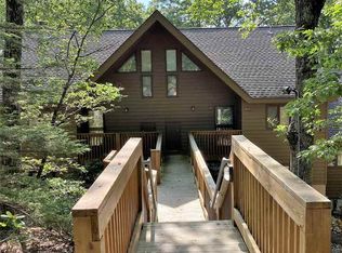736 Laurelwood #736, Roseland, VA 22967