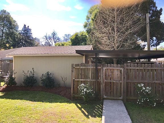 5th image of 627 Oaklawn Ave