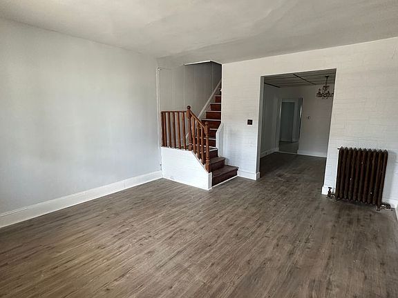 2nd image of 202 S 4th St