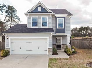 212 Breezemont Dr, Fuquay Varina, NC 27526