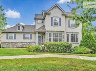 16216 Linden St, Overland Park, KS 66085