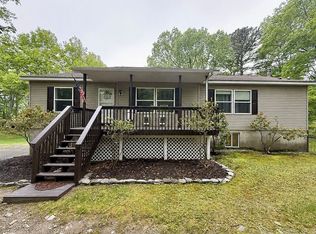 105 Hill Ter, Milford, PA 18337