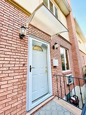 Rented by Ben Bay Realty Co. of Bay Ridge | media 12