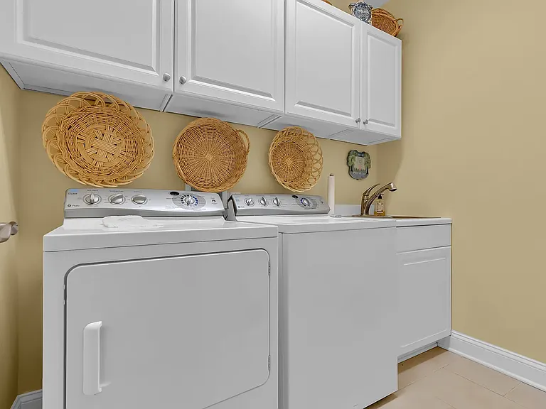20 Aspen Ln — Photo 17