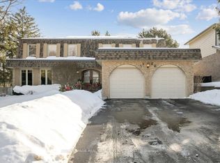 1466 Flaminia Ct, Mississauga, ON L5J 3Z6