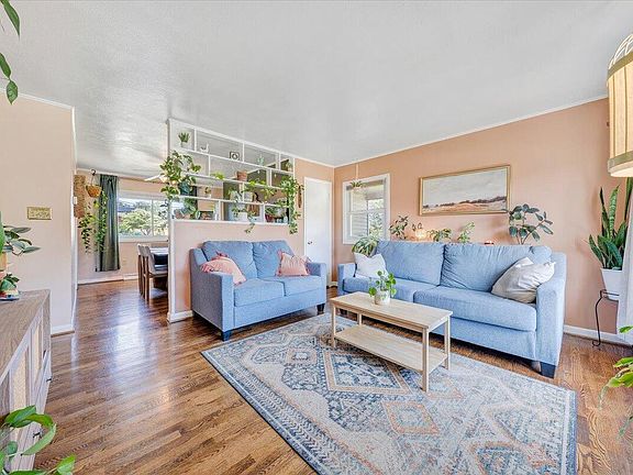 2nd image of 620 Orlando Ave