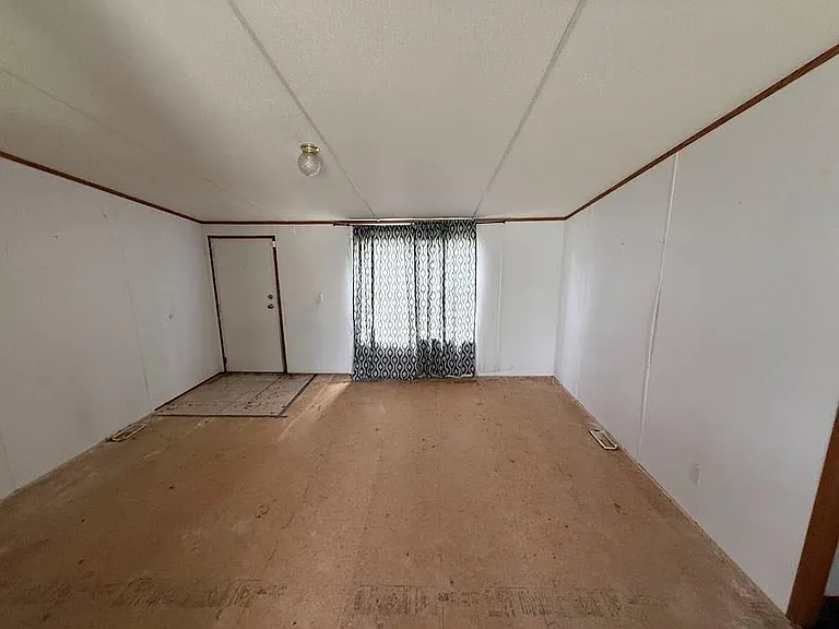 194 Mesquite — Photo 5