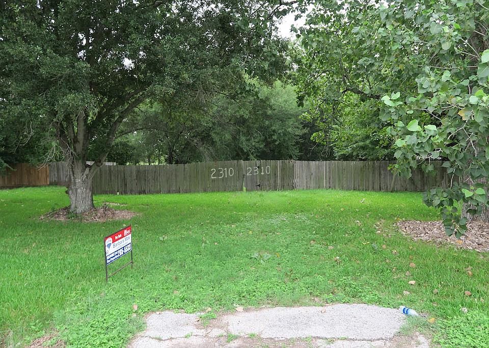 1st image of 2310 Mason Dr
