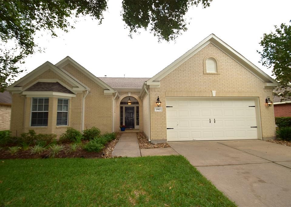 1st image of 1902 Ash Forest Dr