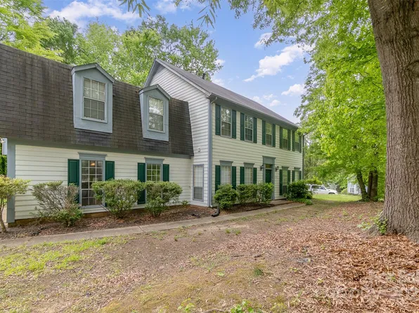 1540 Running Brook Rd, Charlotte, NC 28214