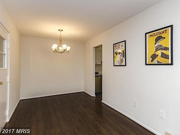 5th image of 4401 Lee Hwy APT 27