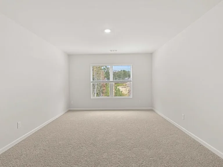123 Thompson Way — Photo 10