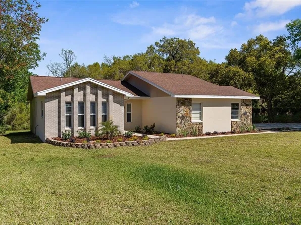 9545 Sunshine Blvd, New Port Richey, FL 34654