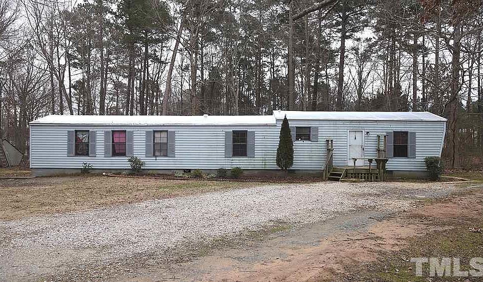 1st image of 184 Green Dr